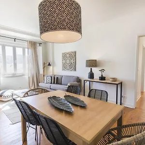  Apartment Lovelystay - Bonsai Light And Comfort Flat Portugal